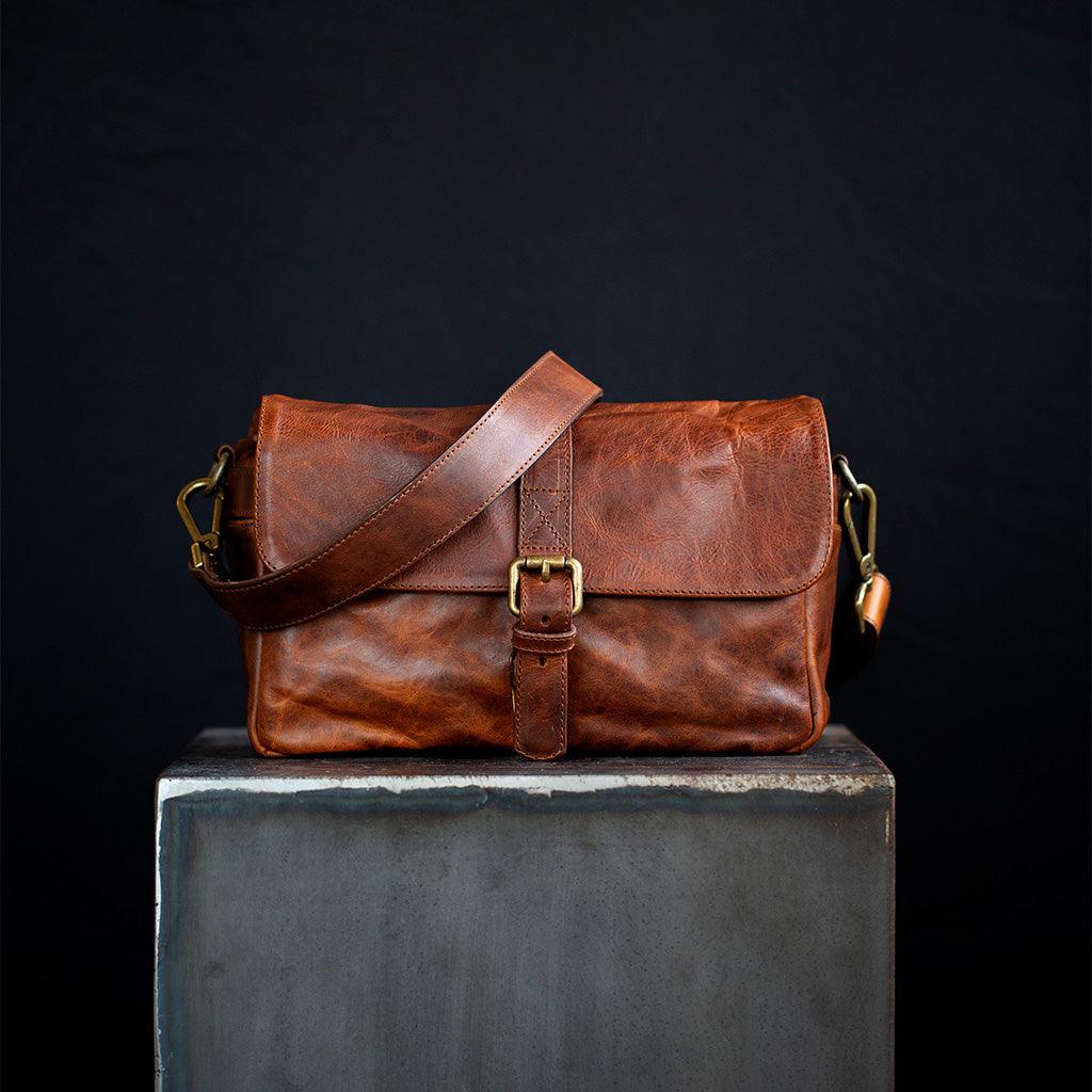 París Cognac Leather Camera Bag - Handmade Bronkey Premium Goods ®