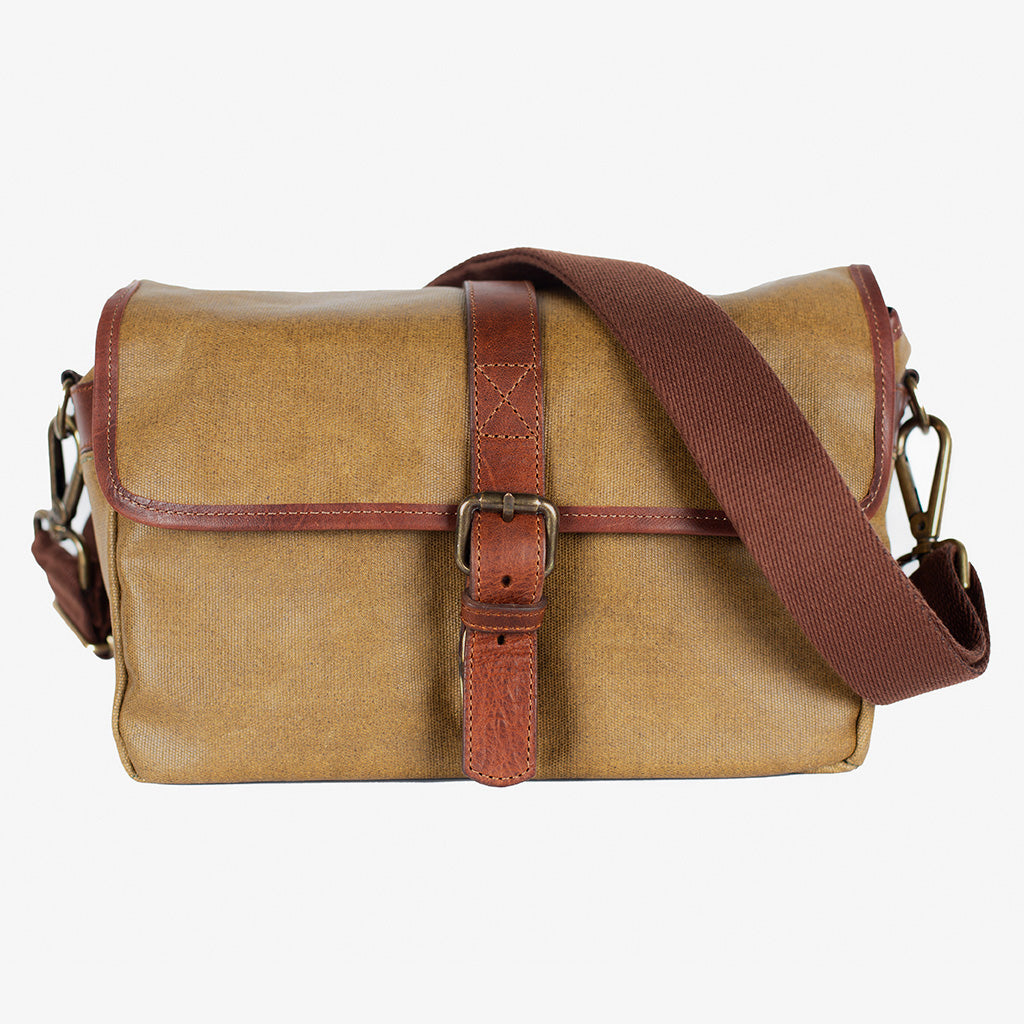 Limited Edition - París Olive green Waxed Canvas Camera Bag