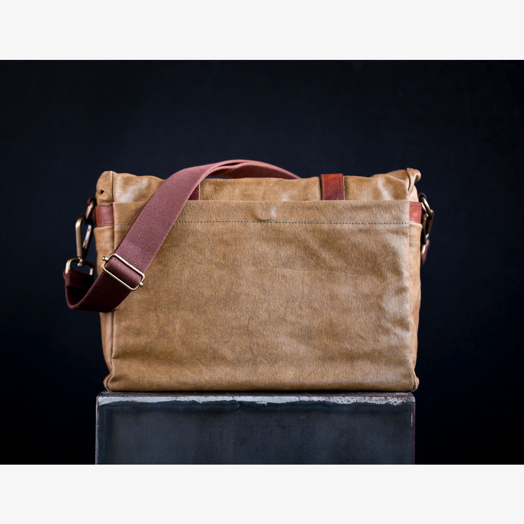 Limited Edition - Roma Olive Green Waxed Canvas Camera Bag