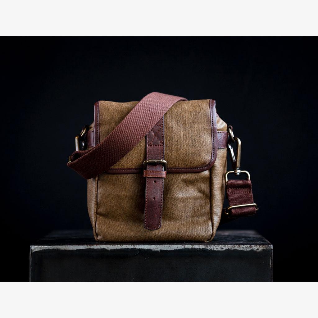 Limited Edition - Berlin Olive Green Waxed Canvas Camera Bag - Handmade Bronkey Premium Goods ®