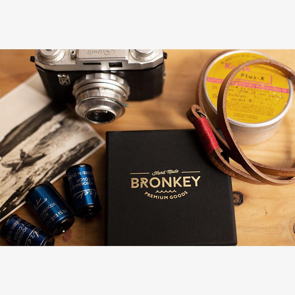 Tokyo #103 - Tanned &amp; Red leather camera strap - Handmade Bronkey Premium Goods ®
